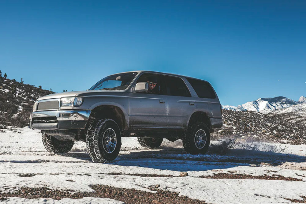 4 Popular SUVs for Families